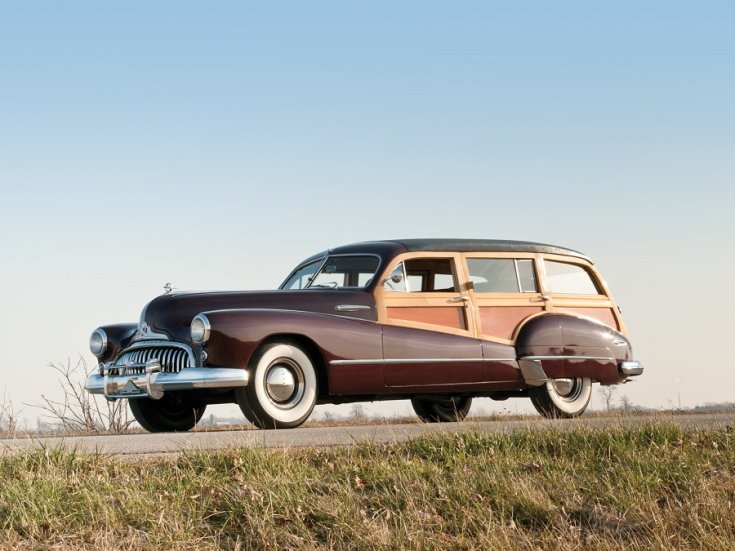 Buick Roadmaster, Woody Wagon, RM Sotheby’s, bordó, oldalnézet, elölről, balról