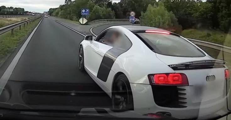 Büntetőfékező audis