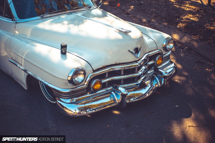 1950 Cadillac Series 52 Sedan amerikai autós találkozón orr rész fentről