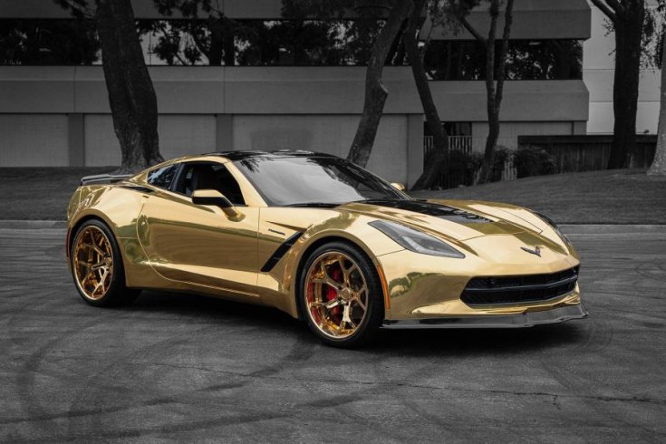 Aranyszínű Chevrolet Corvette C7 Convertible Widebody Kit