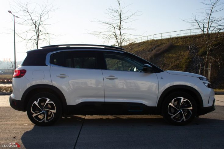 Citroen C5 Aircross phev teszt alapjárat