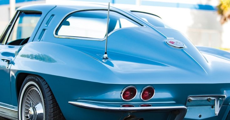 1963 Chevrolet Corvette C2 Sting Ray, kék, fastback, osztott ablak, RM Sotheby’s