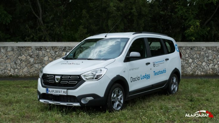 2019-es Dacia Lodgy elölről