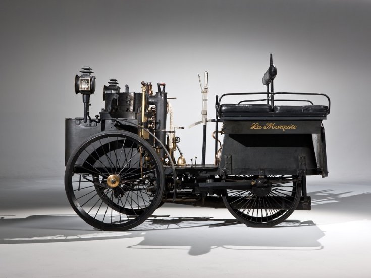 RM Sotheby’s 1884 Dion Bouton Trepardoux Dos-A-Dos gőzautó, fekete, elölnézet, felülnézet, oldalnézet, jobbról