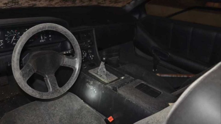 A DeLorean utastere