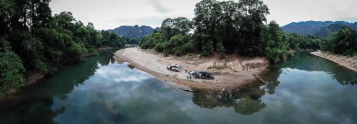 overlanding Laoszban
