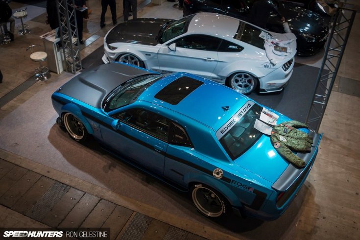 Dodge Challenger SRT felülnézetből