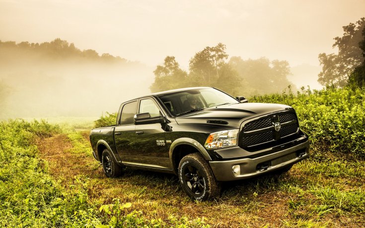 Dodge RAM 1500 terepen fotózva