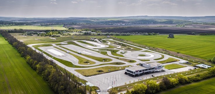 A drivingcamp pályája