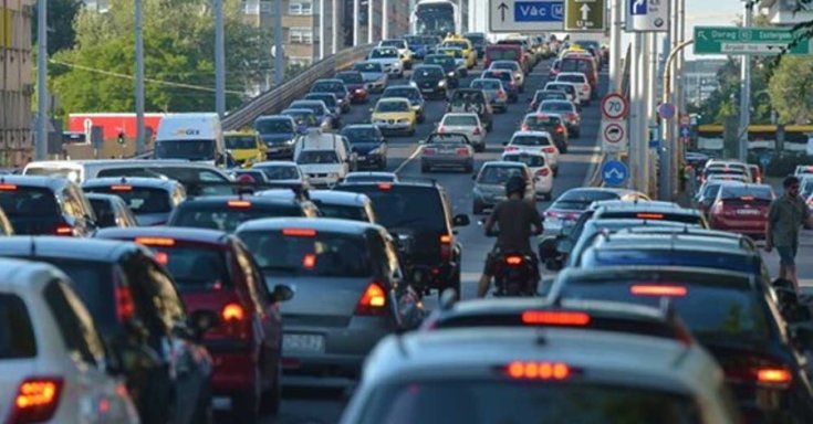 Forgalmi dugó Budapesten