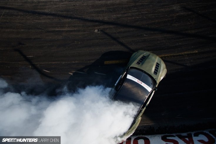 E92 Eurofighter driftelés közben felülnézetből