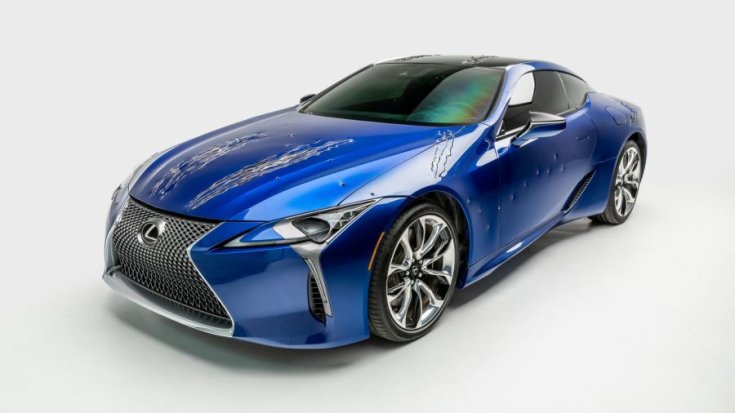 Lexus LC500 szemből