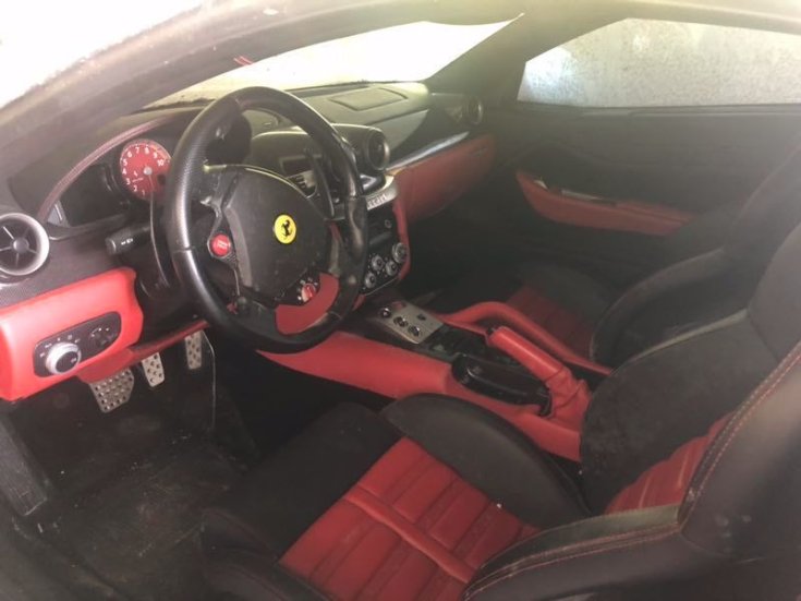 Így néz ki belülről a Ferrari 599 GTB