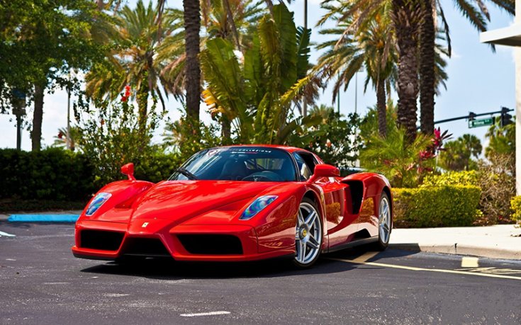 Ferrari Enzo elölről