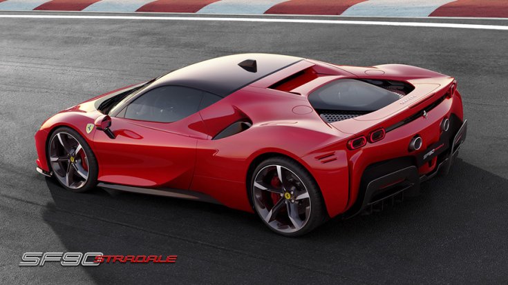 A Ferrari SF90 Stradale hátulról
