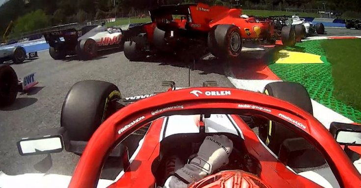 a két Ferrari ütközése Ausztriában
