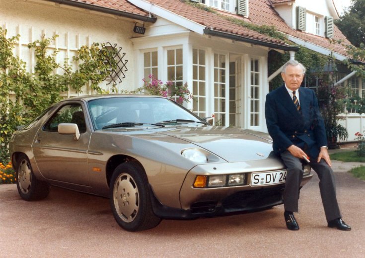 Ferry Porsche és egy 928 S