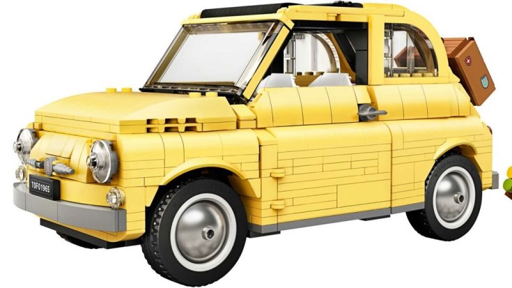 Fiat 500 LEGO kisautó halvány sárga színben