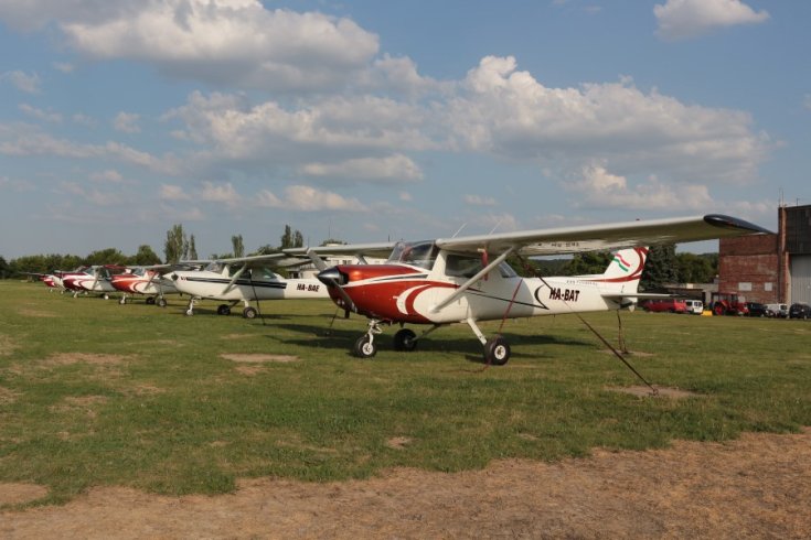 Fly-Coop repülőgépek