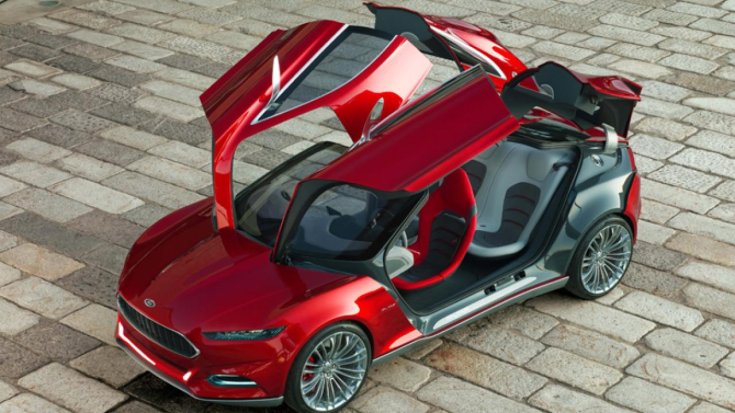 Ford Evo Concept sirályszárnyas ajtói
