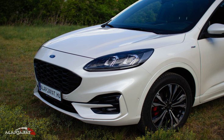 Ford Kuga teszt ALapjárat