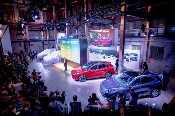 hibrid Ford modellek bemutatója