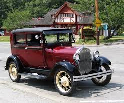 Ford T model sornégyes motorral