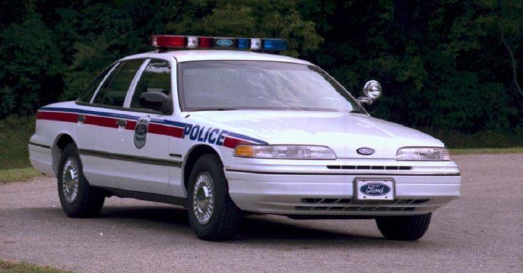 1992 Ford Crown Victoria, fehér, oldalnézet, balról