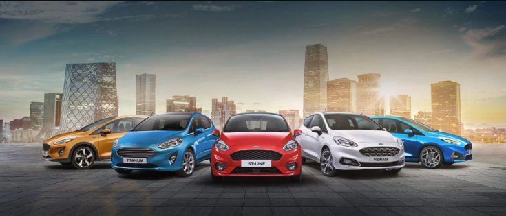 Ford Fiesta kiadások szemből egymás mellett