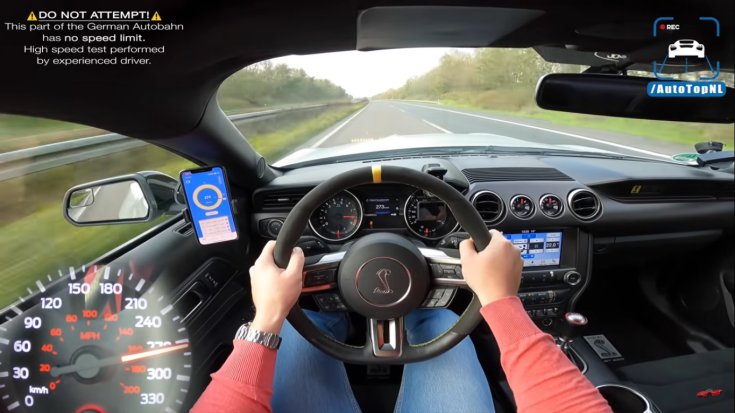 Ford Mustang Shelby GT350 utastere FPS nézetből