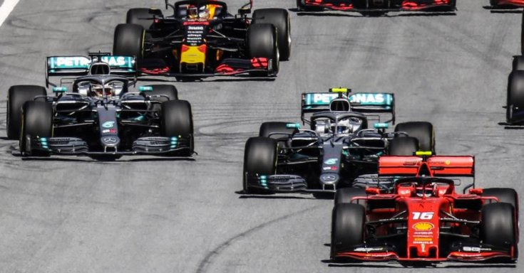 A Ferrari a Mercedesek és a Red Bullok előtt Ausztriában