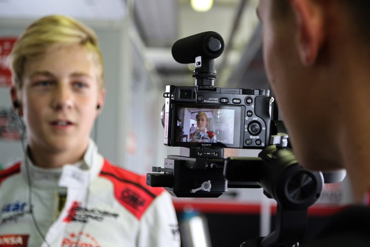Szomszéd Lajos Balázs a Gender Racing Team boxában