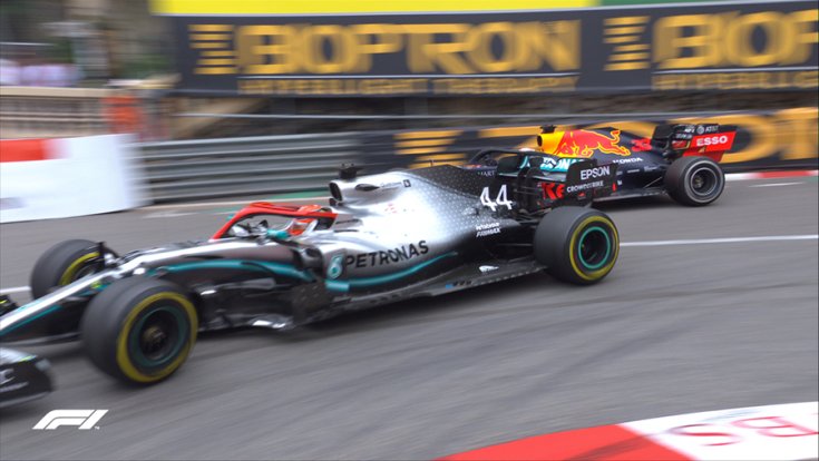 Hamilton és Verstappen