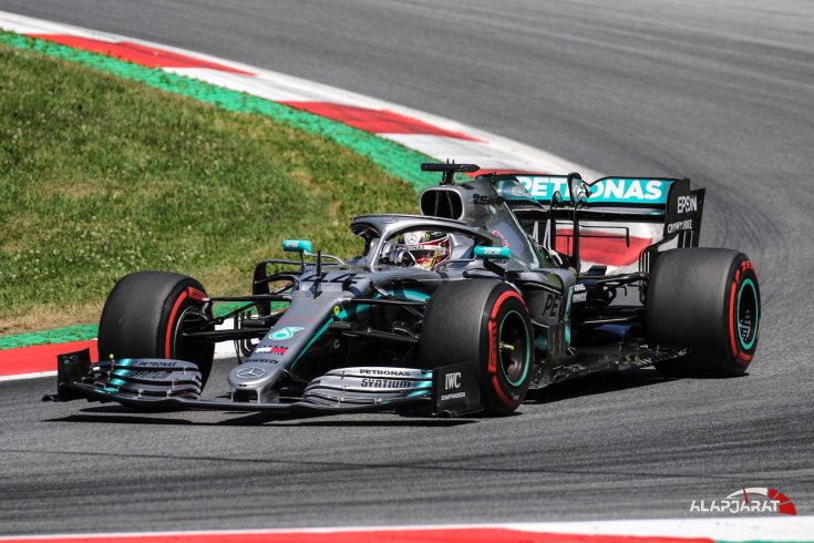 Hamilton Ausztriában