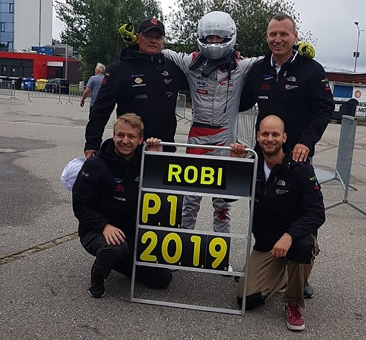 Hefler Róbert a Gender Racing Team Közép-Európa bajnoka