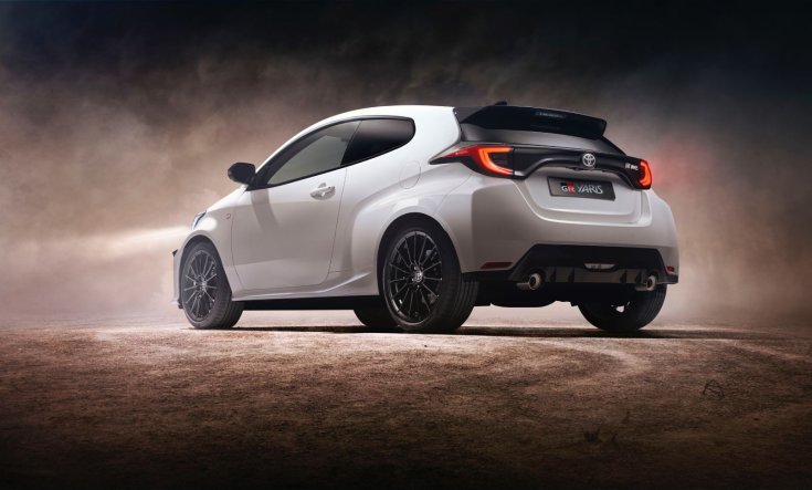 Toyota GR Yaris 2020 hátulról