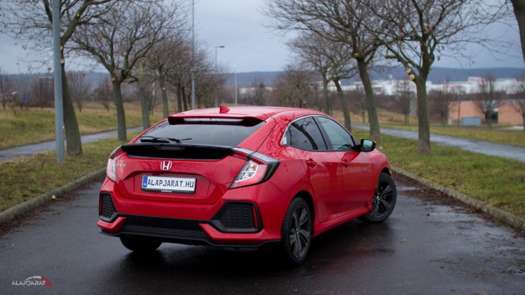 Honda Civic 1.6 dízel teszt Alapjárat