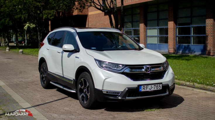 Honda CR-V Hybrid - Teszt Alapjárat