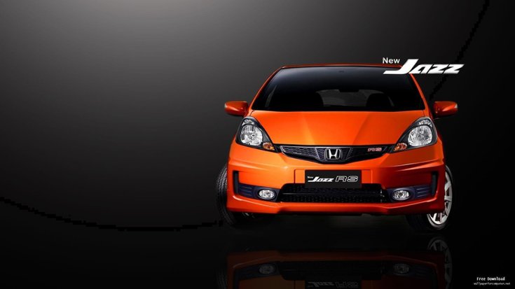 Honda Jazz szemből, studiófotón