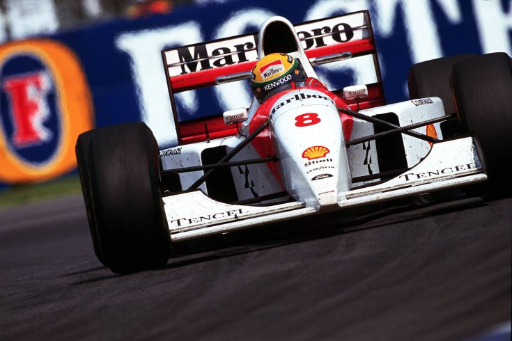 Ayrton Senna a McLaren-Ford volánjánál 1993-ban