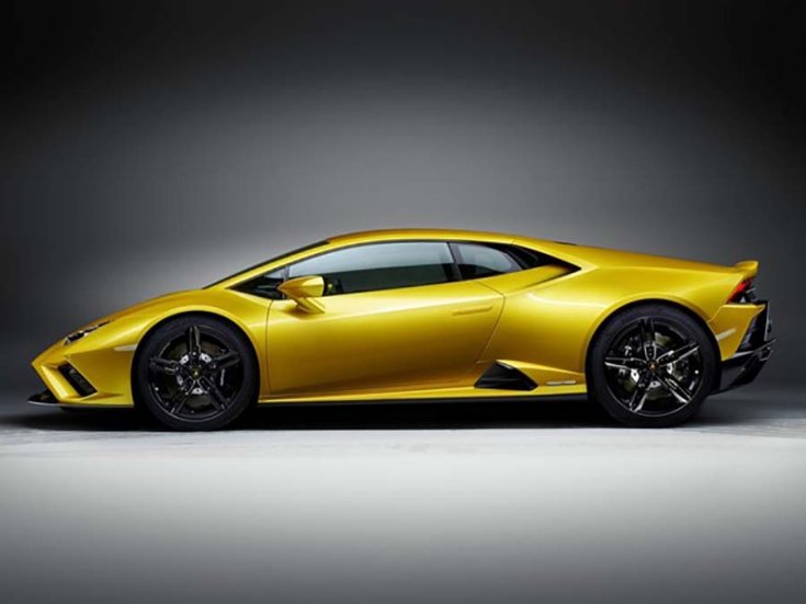 A Lamborghini Huracan EVO RWD oldalról