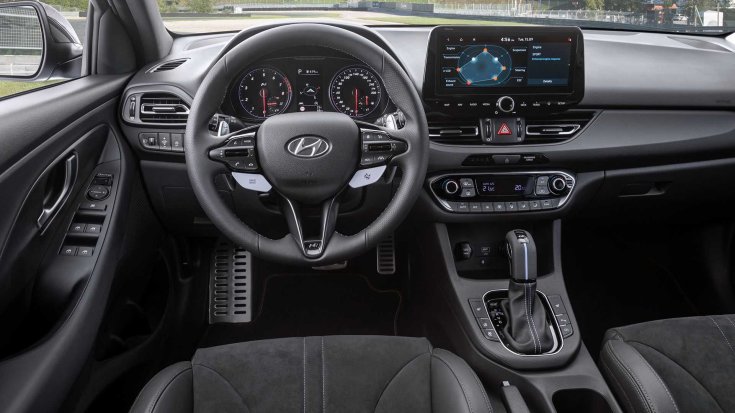Frissített Hyundai i30 N belső tere