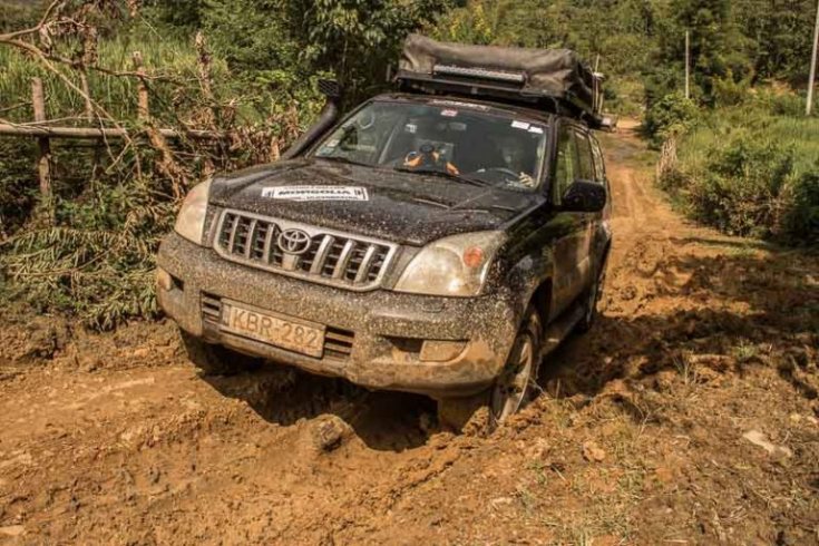 overlanding Laoszban