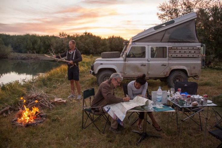 pihenő az overlanding közben