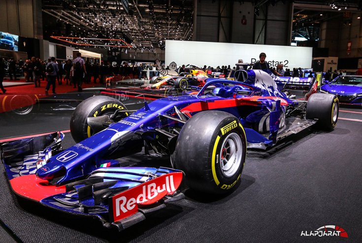 Toro Rosso STR14