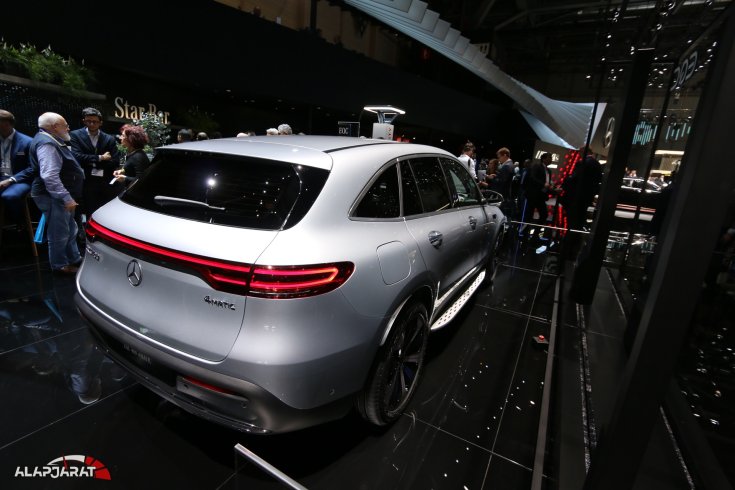Geneva Motor Show, Mercedes-Benz stand