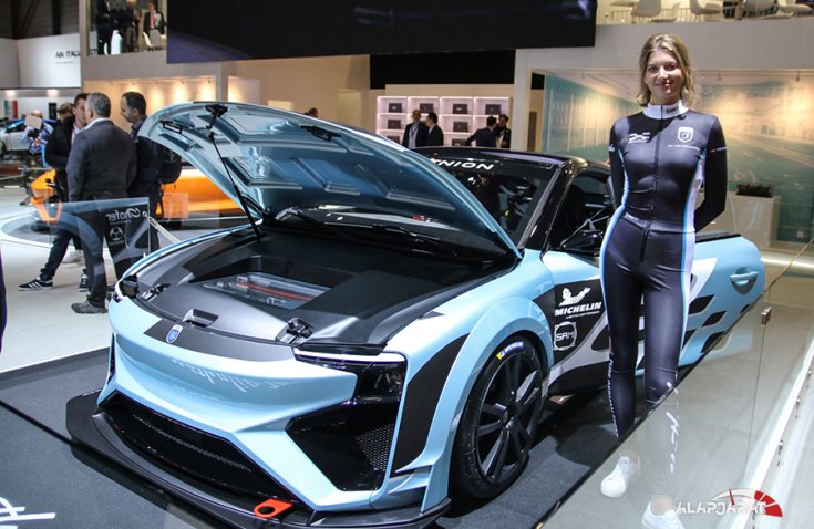 Gumpert Nathalie race