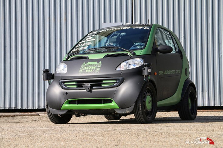 BME önvezető Smartja elörlől