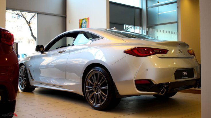 Infiniti Q60S