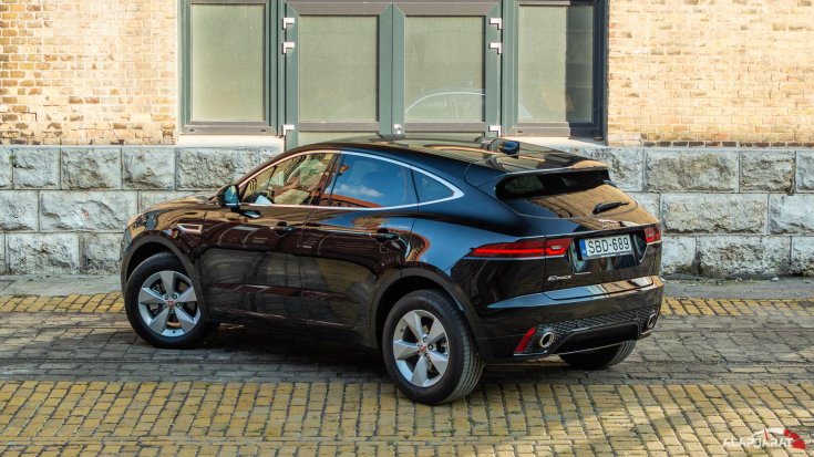 Jaguar E-Pace teszt alapjárat